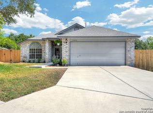 7222 Gaslamp Ln, San Antonio, TX 78250