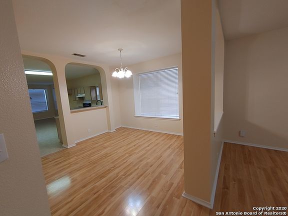 4th image of 9035 Foxgrove Way