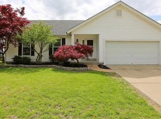 508 Rancho Ln, Florissant, MO 63031