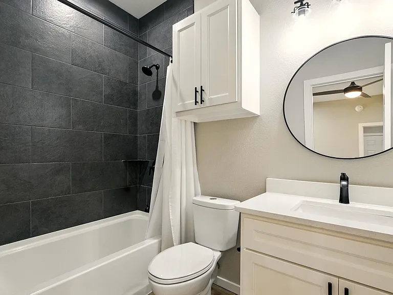 7433 FM 603 — Photo 25