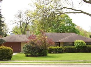 2025 Prairie Ave, Downers Grove, IL 60515