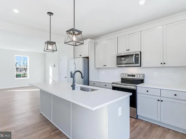 218 Monteith Dr, Winchester, VA 22601