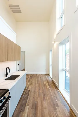 Rented by Nooklyn NYC LLC | media 3