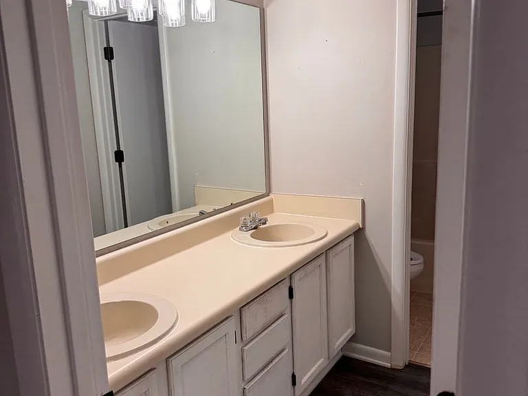 214 Walnut Ridge Dr — Photo 23