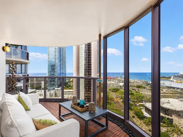 425 South St APT 2103, Honolulu, HI 96813