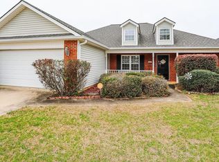 117 Sunnymeade Dr, Warner Robins, GA 31093