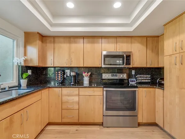 19532 Sandcastle Ln, Huntington Beach, CA 92648