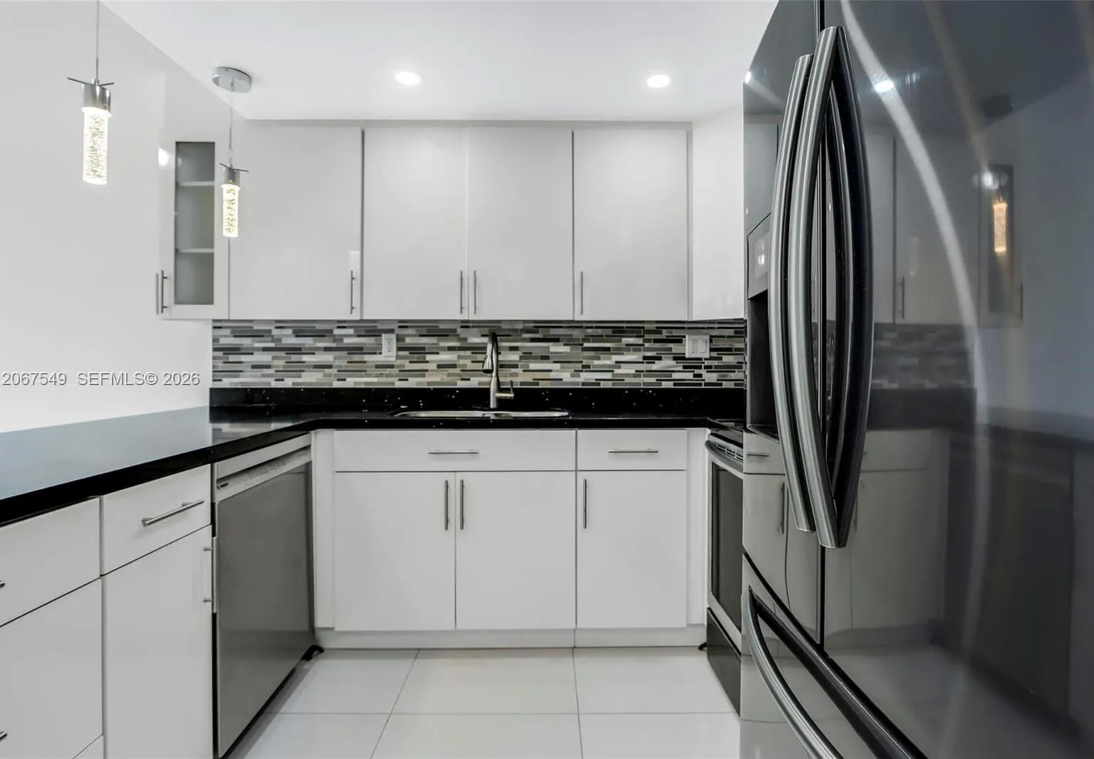 Avila South Condo — Photo 4