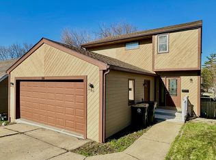 508 Beechwood Dr, Round Lake, IL