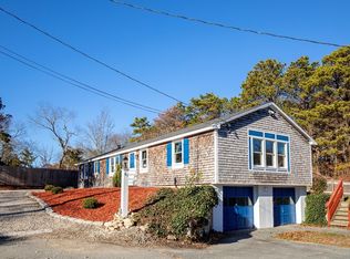 61 Bettys Pond Rd, Hyannis, MA 02601