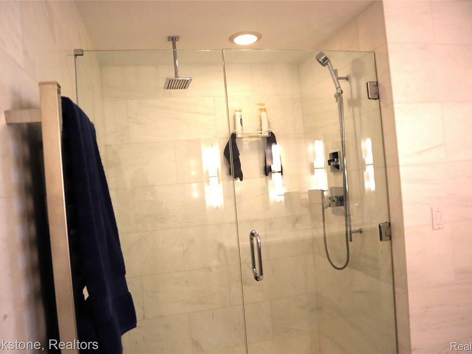 432 S Washington Ave Unit 1304, photo 24