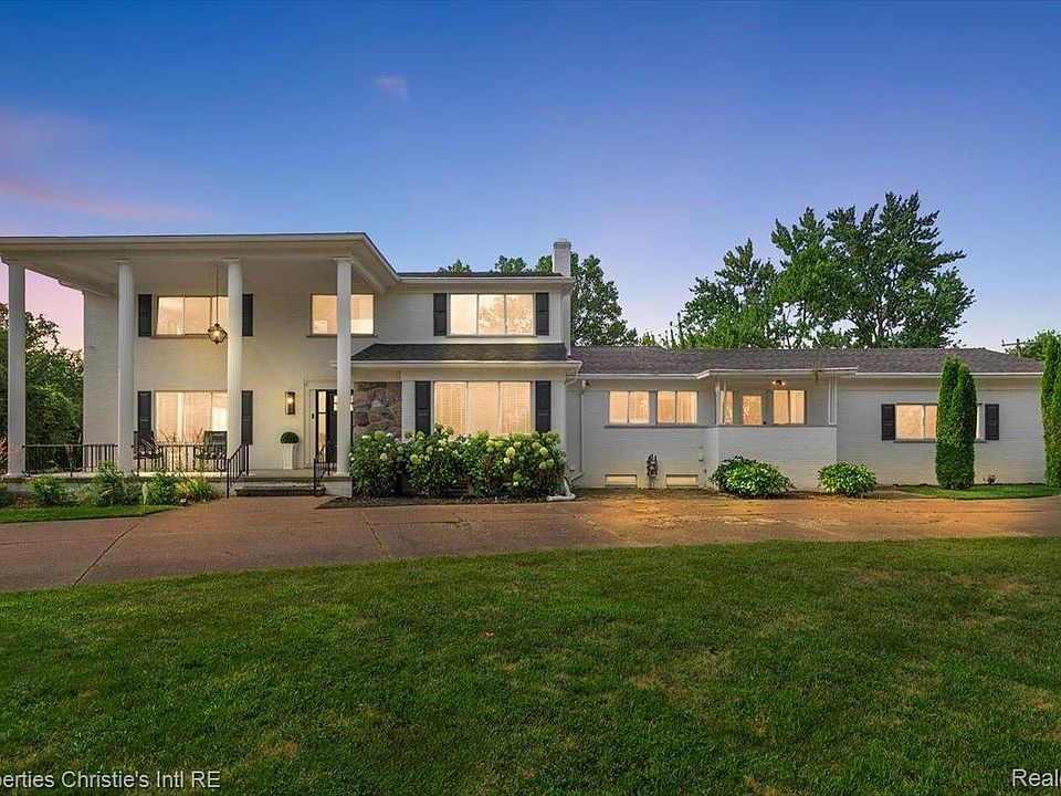 1st image of 29960 Vernon Dr