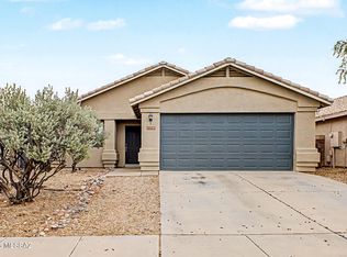 10395 E Oakbrook St, Tucson, AZ 85747