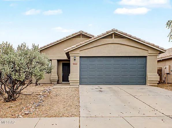10395 E Oakbrook St, Tucson, AZ 85747