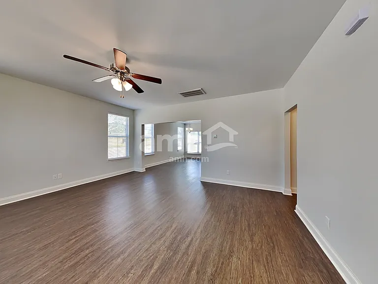 5534 Central Grove Sq — Photo 7