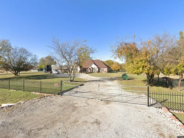 25452 Williams Dr, Justin, TX 76247