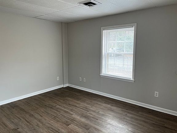 4th image of 350 N 6th St #5