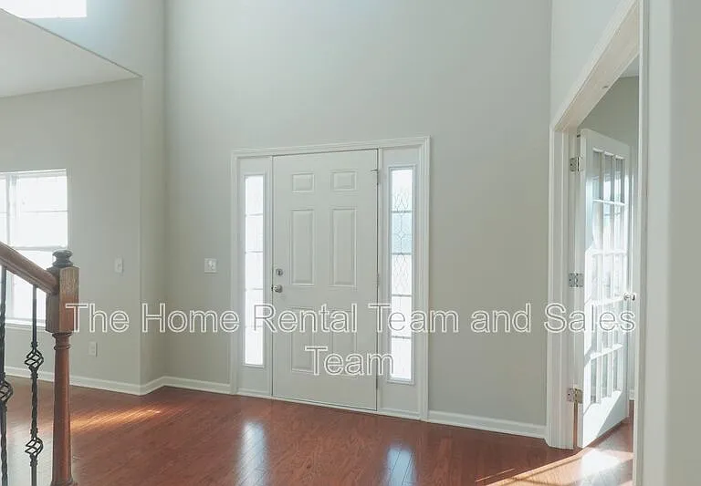 25 Litchfield Dr — Photo 5