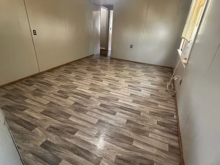 171 E 3rd St #1A — Photo 8