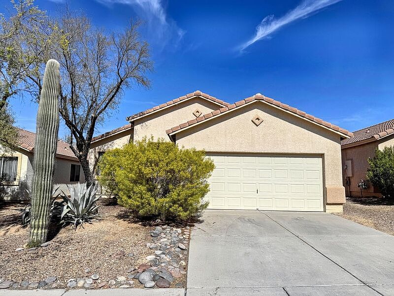 1st image of 3618 W Lantana Hills Pl