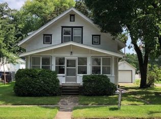 205 S 12th St, Sac City, IA 50583