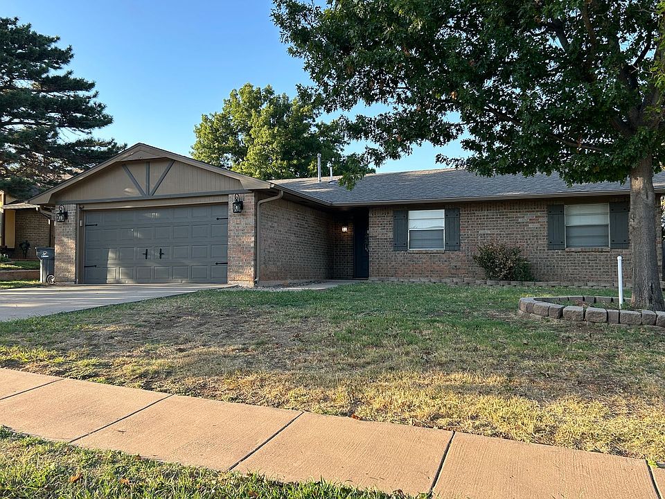 1st image of 2319 NW Dunstan Ln