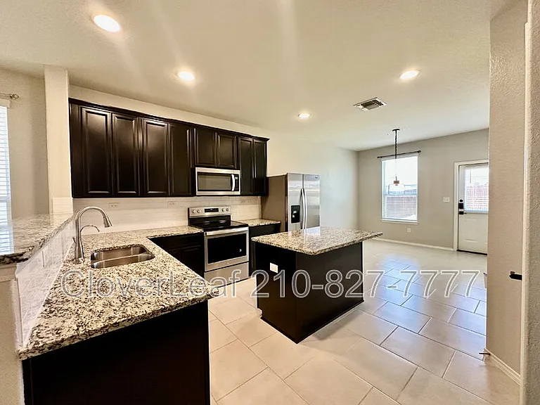 452 Holly Bush — Photo 12