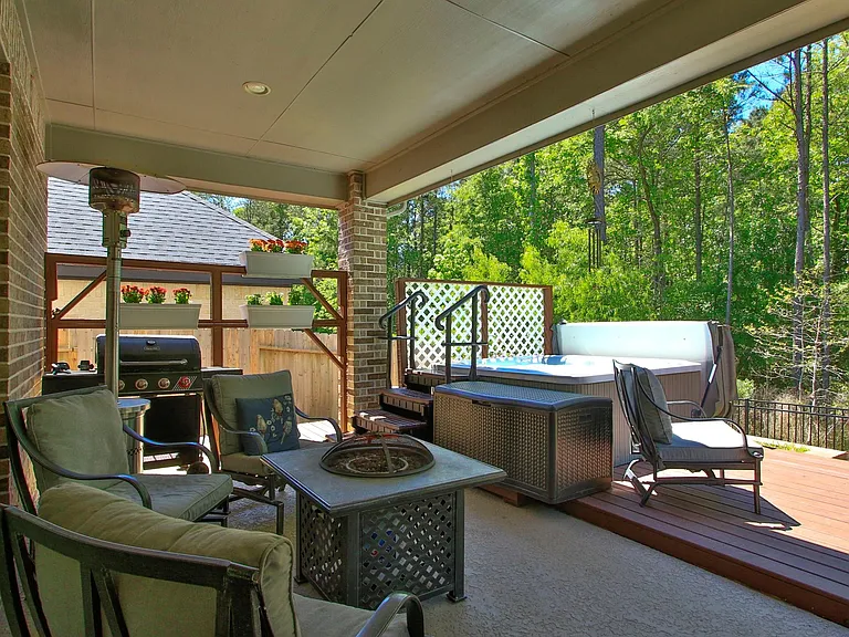 282 Sky Top Dr — Photo 41