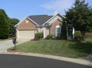 2600 Robyns Glen Dr, Charlotte, NC 28269