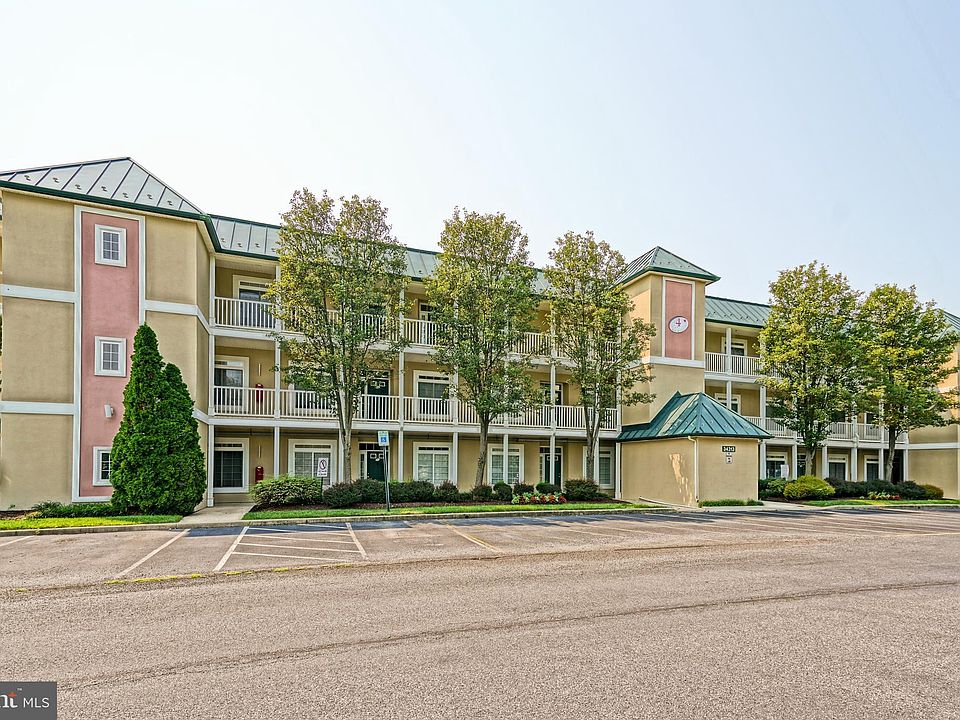 1st image of 34313 Summerlyn Dr APT 413
