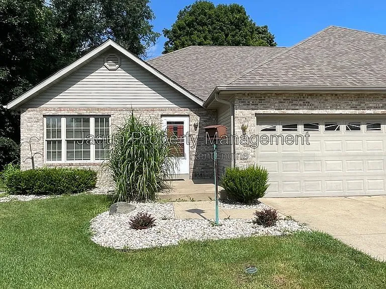 6228 Cross Bend Ct — Photo 2
