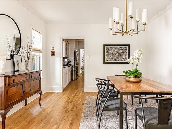 5th image of 5539 Ridgedale Ave