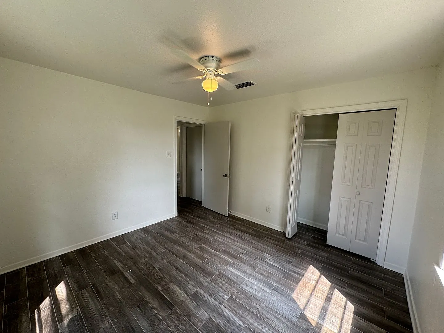 Adorable Remodeled South Bossier Home — Photo 4