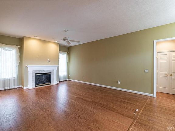 5th image of 6747 Rosezita Ln