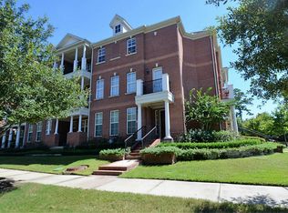 2 Islewood Blvd, Spring, TX 77380