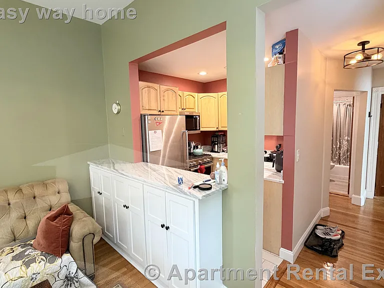 82 Munroe St #12 — Photo 4