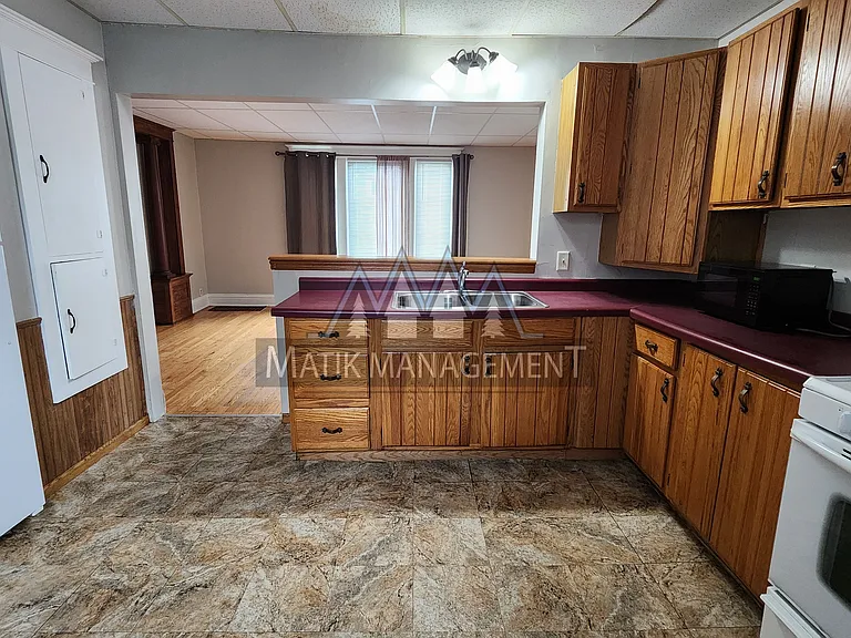 803 4th St SE #1 — Photo 16