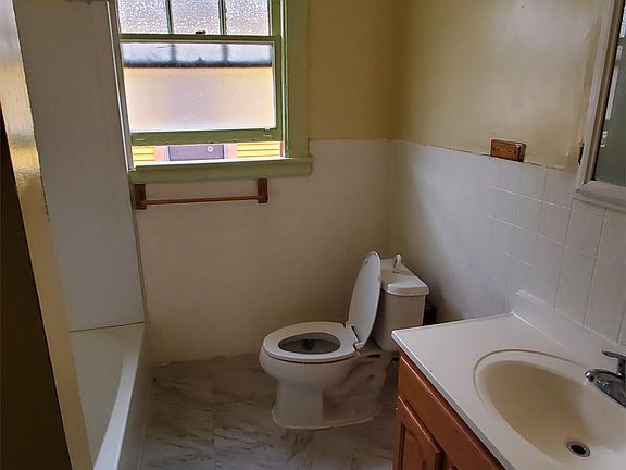 5th image of 88 Brunswick Blvd