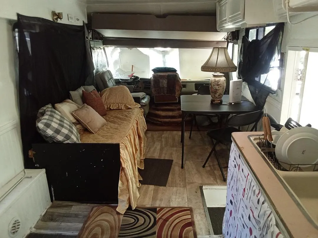 1 bed, 250 sqft, $635 — Photo 3