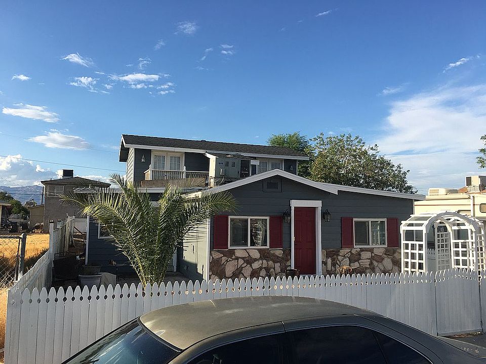 1st image of 1376 Lawry Ave