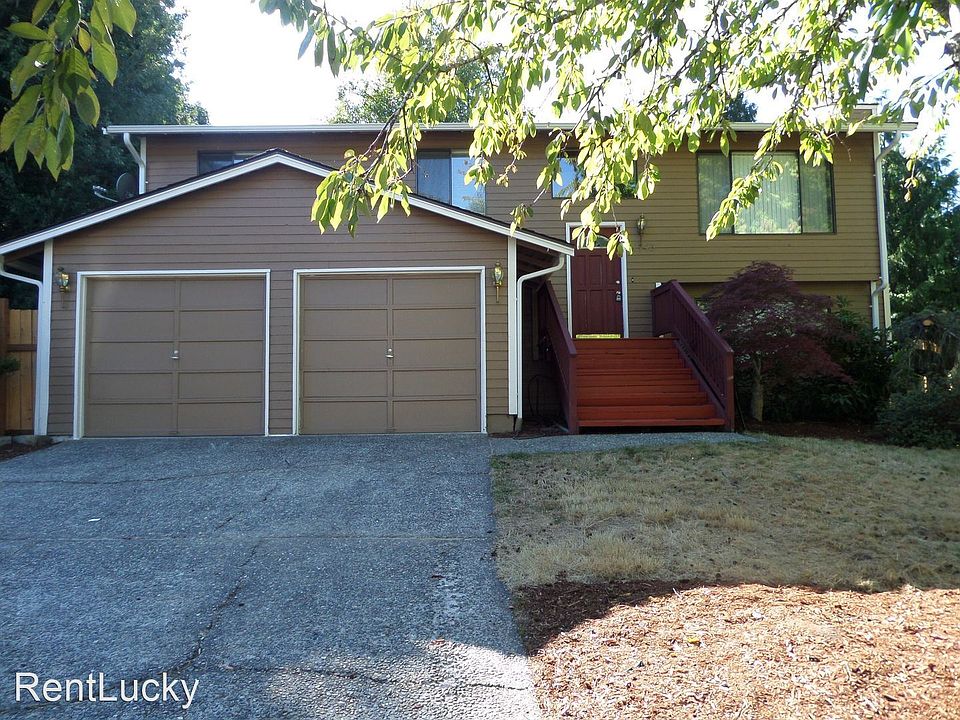 1st image of 1743 211th Pl NE