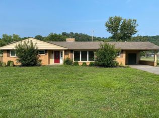 124 College Park Dr, Barbourville, KY 40906