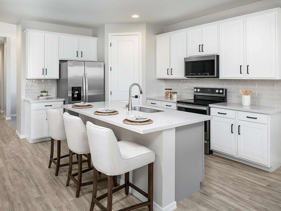 Eastmark - Daisy Interior Image 1