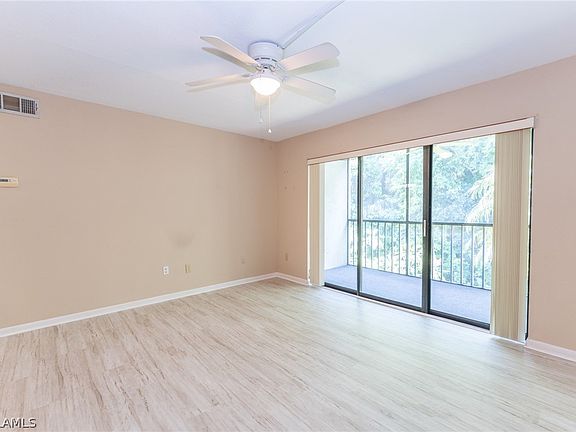 4th image of 9610 Green Cypress Ln APT 15