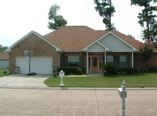 1248 Barbe Dr, Westwego, LA 70094