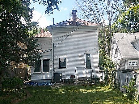 5th image of 135 Belleview Ave