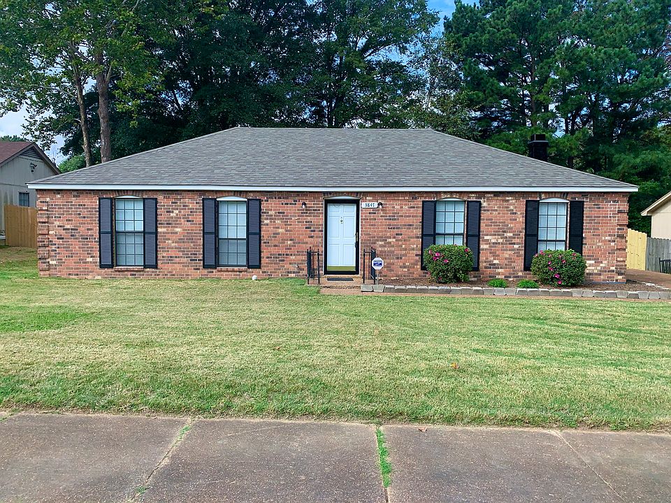1st image of 3847 Lucerne Dr