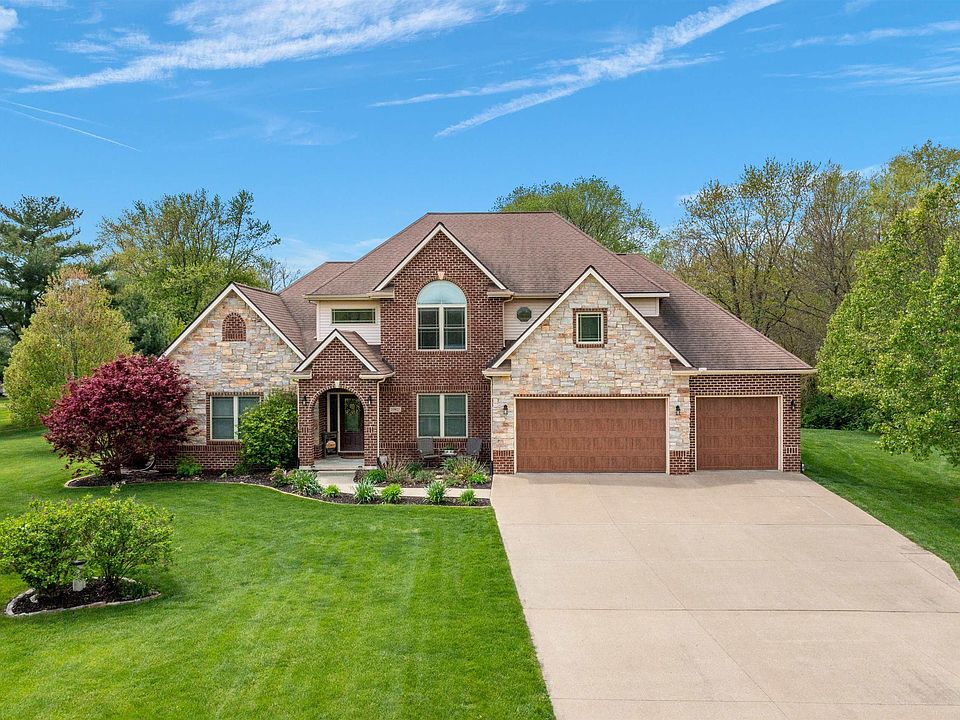 1st image of 10815 N Fox Meadow Dr