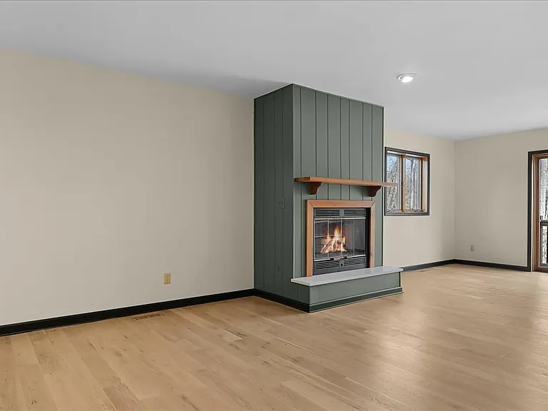 72 Hunter Ln — Photo 14