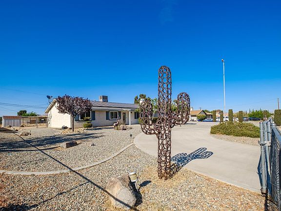 4th image of 15762 Calgo Ln